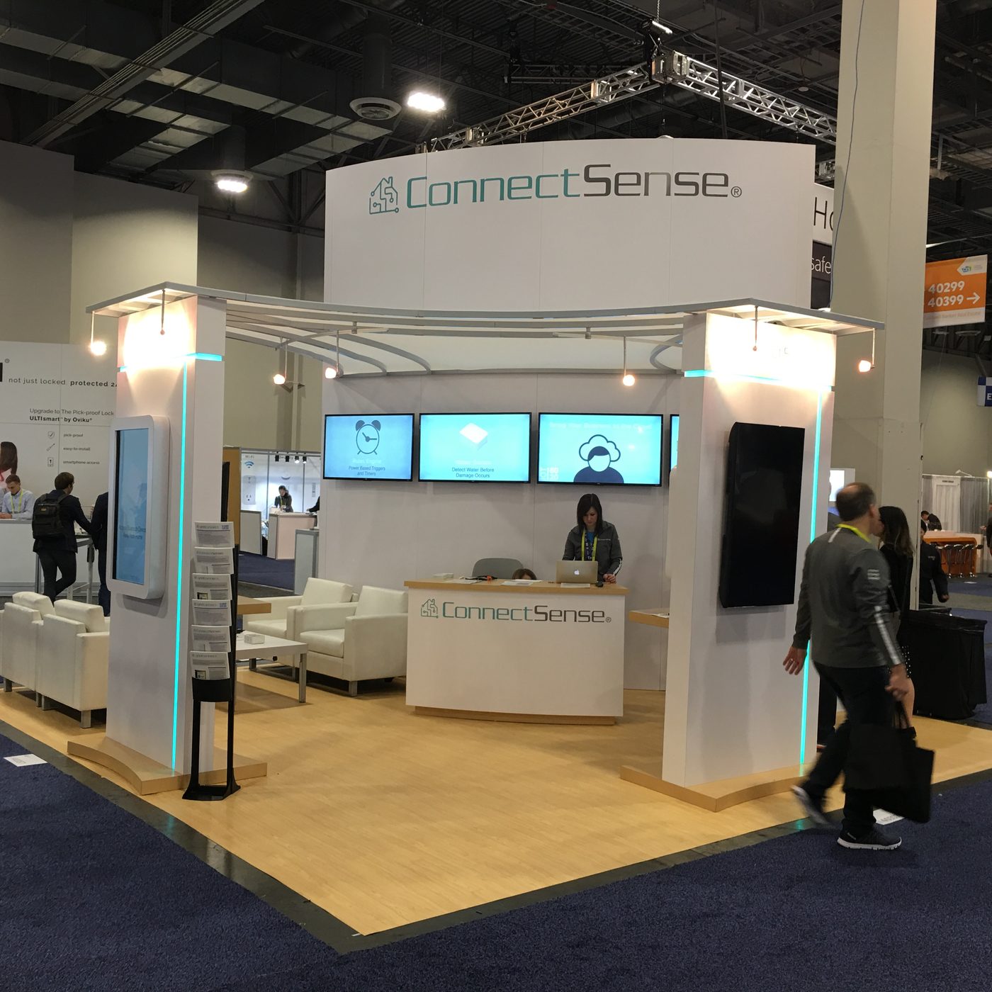 Modern kiosk style exhibit built by DSM Exhibits